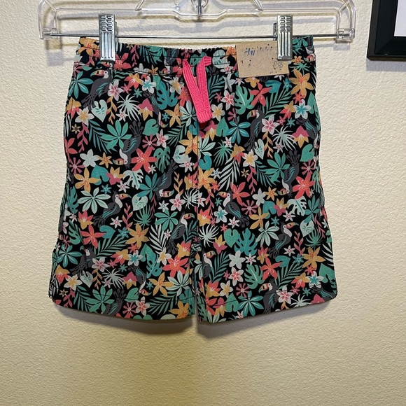 Chubbies Floral Kids's Shorts - Black and Multicolor size 6 - Picture 1 of 6